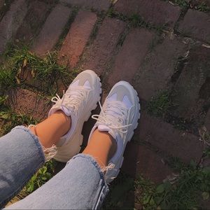 Meet your Posher, Rhea